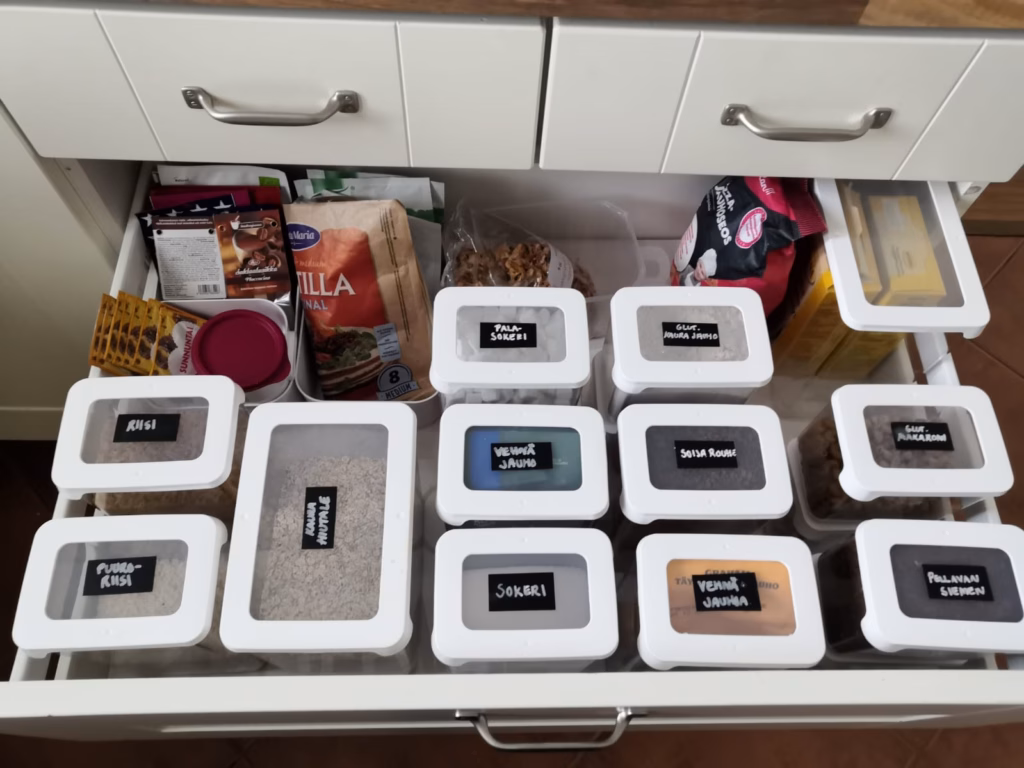 keittiön järjestely jälkeen